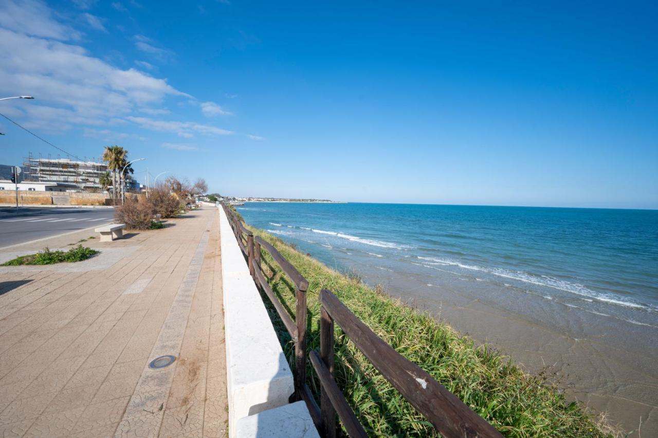 Luci Apartment Sea Beach Avola Exterior photo